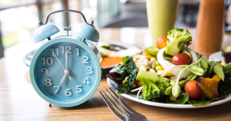 Schluss mit lustig – jetzt ist Fastenzeit! 7 Tipps wie man den zeitweisen Verzicht am besten durchhält | apomio Gesundheitsblog